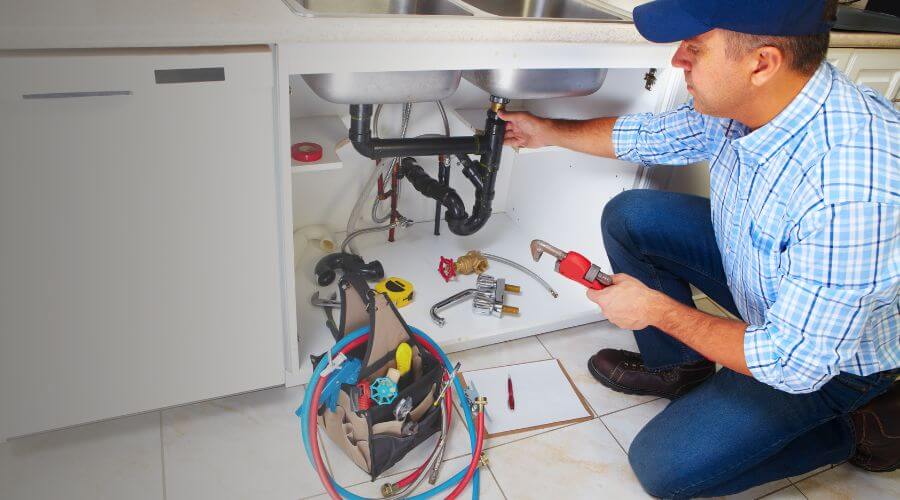 Local annual plumbing maintenance in Leslie, WV